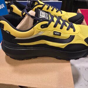 NEW VANS MTE Crosspath Yellow Black Hiking Shoes Men's 12 VN000CVUYLW NEW